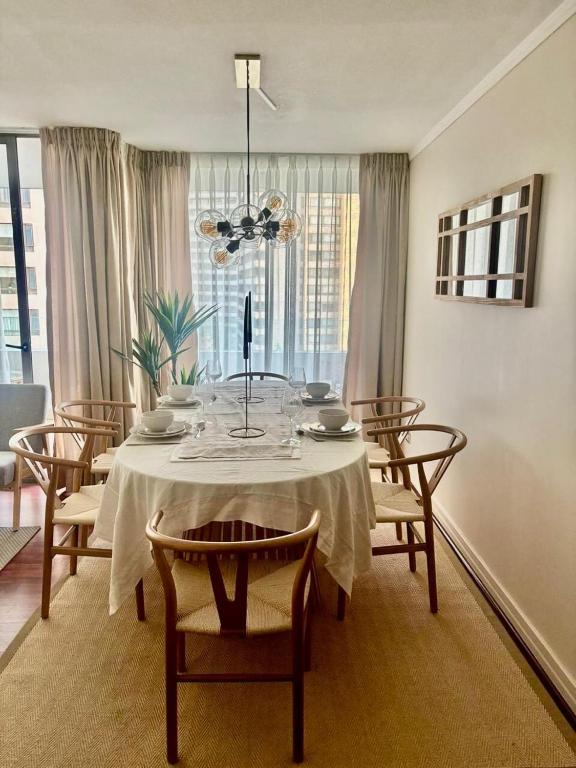 Parque Arauco Elegant apartment with balcony and pool - 1