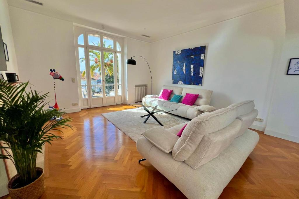 Cannes Tassigny Stylish - 2 Bedroom Apartment Sleeps 5 Free Parking - 2