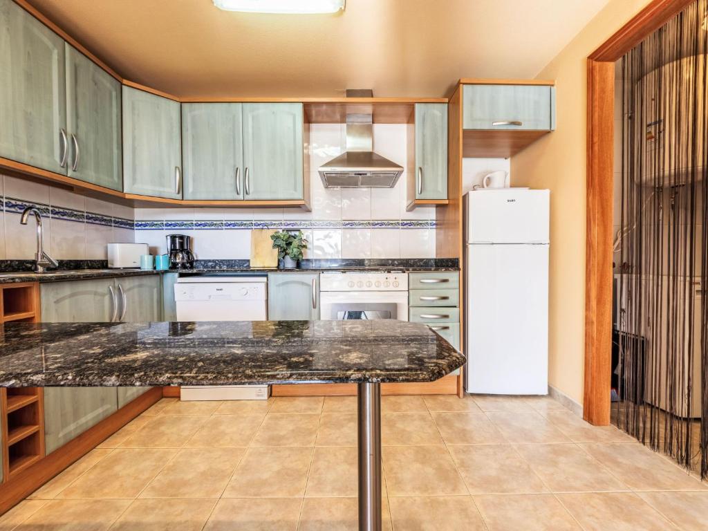 Apartment Playa Delicias by Interhome - 3