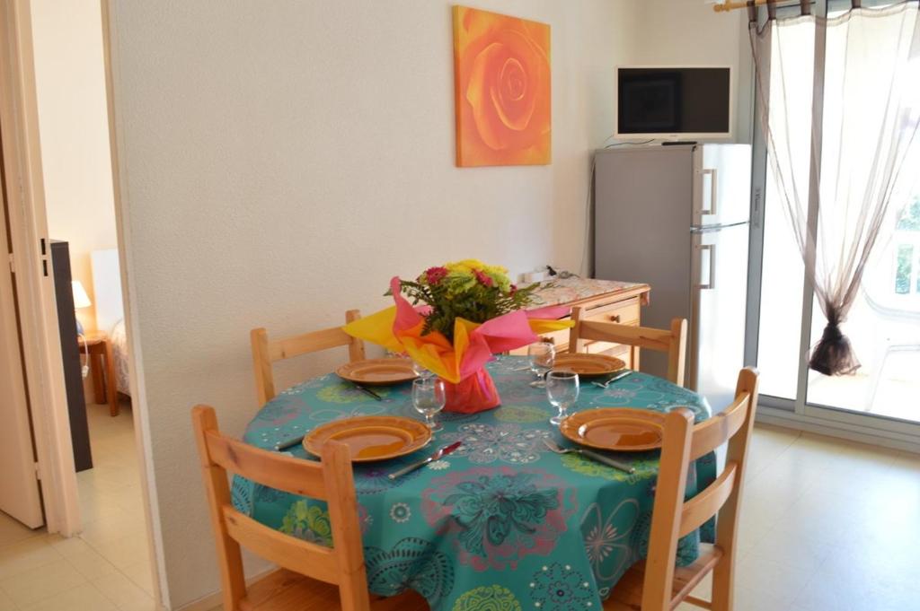 FS110-016 Appt 2 pièces 4 personnes FREJUS - 2