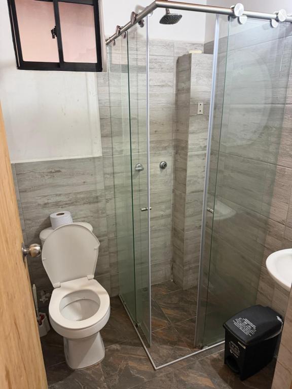 Apartamento muy completo con excelente ubicación - 5