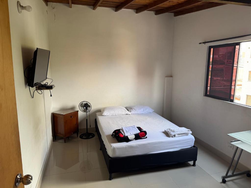 Apartamento muy completo con excelente ubicación - 3