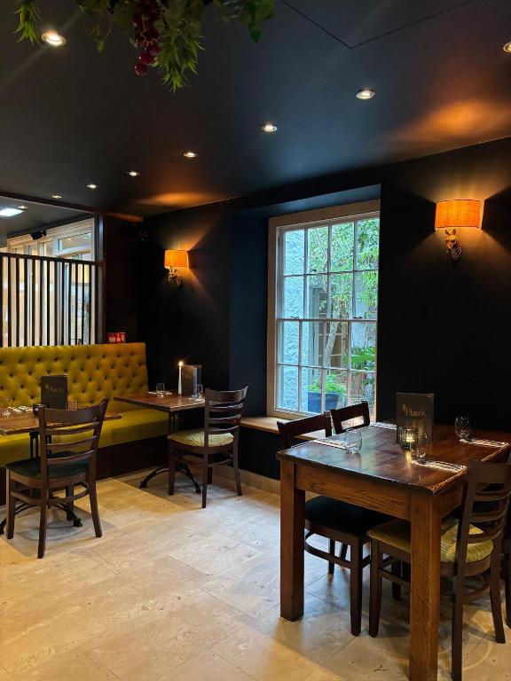 Plato's, Kirkby Lonsdale photo 7