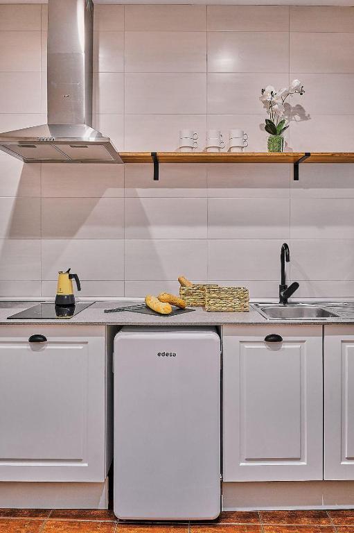 Apartment Mesón Cádiz by LiveWork - 4