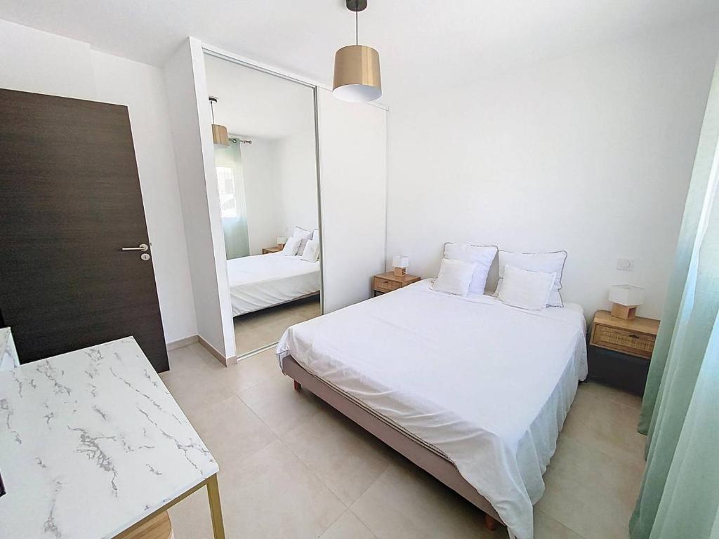 Appartement T2 avec vue mer et citadelle - 3