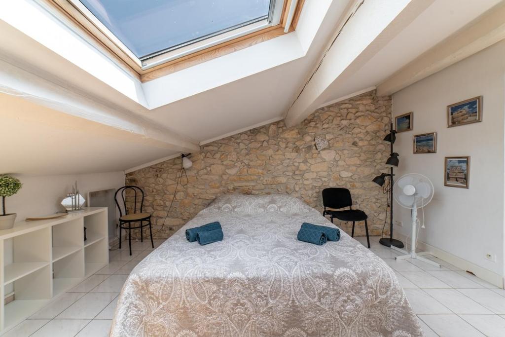 La bohème, attic studio facing Les Halles - 5