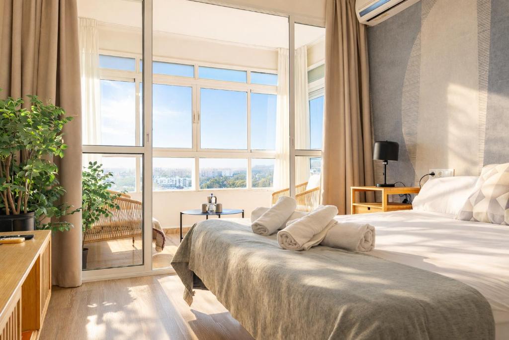 Cubo's Estudio La Colina Seaview & Pool - 2