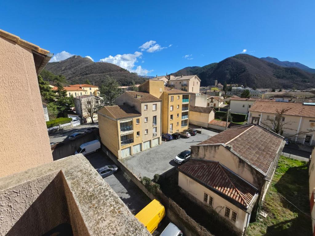 Studio avec balcon et vue panoramique sur le Cousson proche Thermes - 3