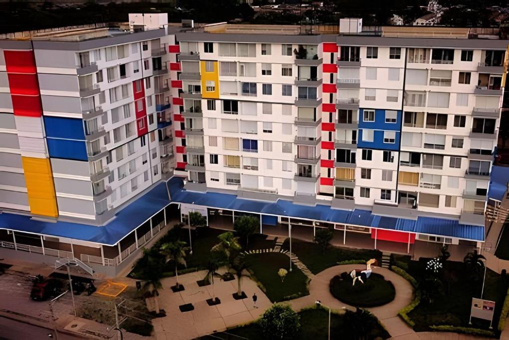 Apartamento moderno 3 hab - 5