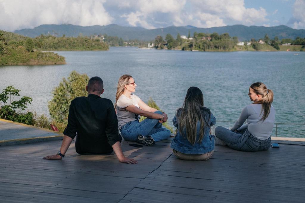 Bliss Sanctuary Vista - Glamping and Club - 4