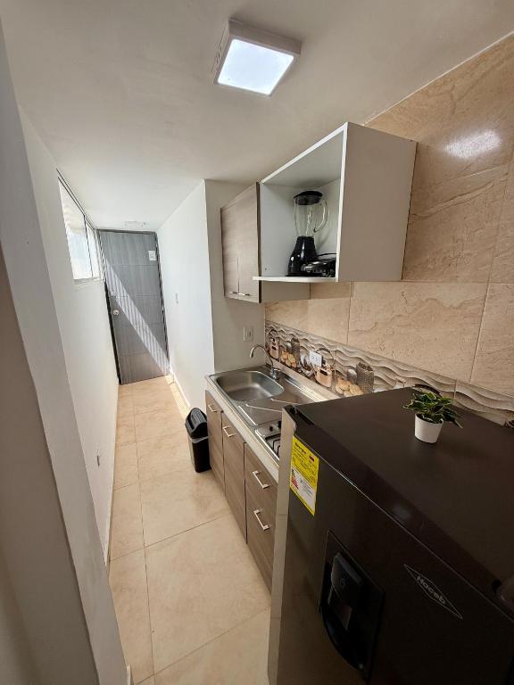 Apartamento en el rodadero a una cuadra de la playa - 4