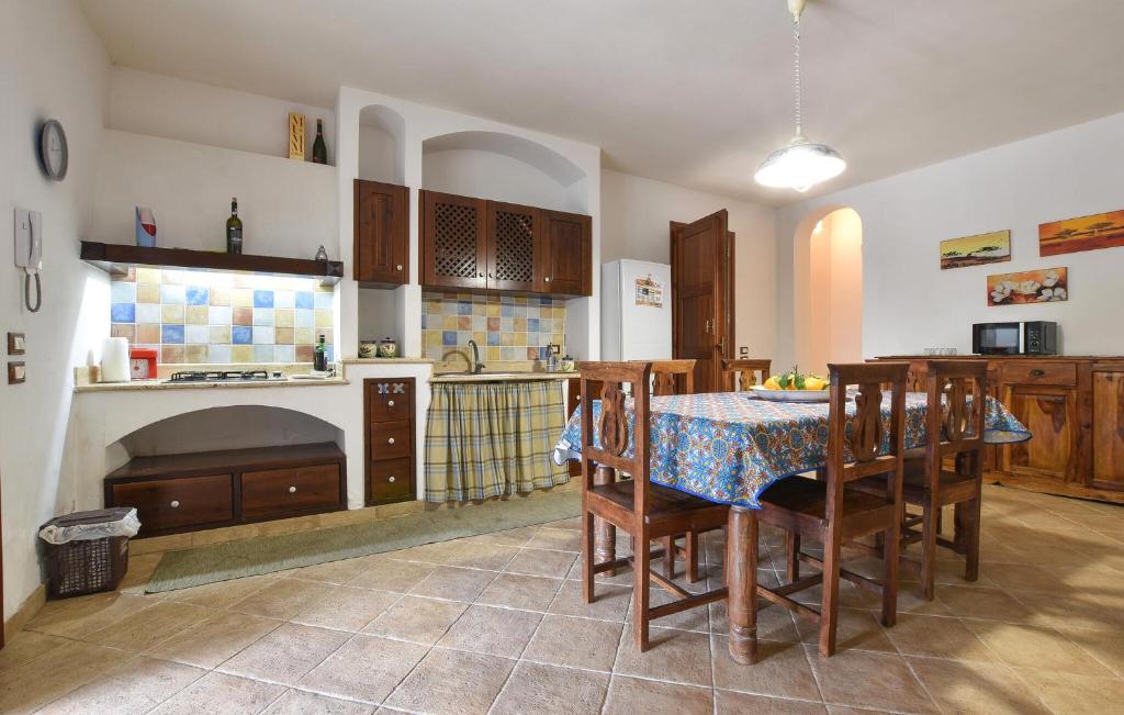 Pet Friendly Home In Marsala With House Sea View - 4