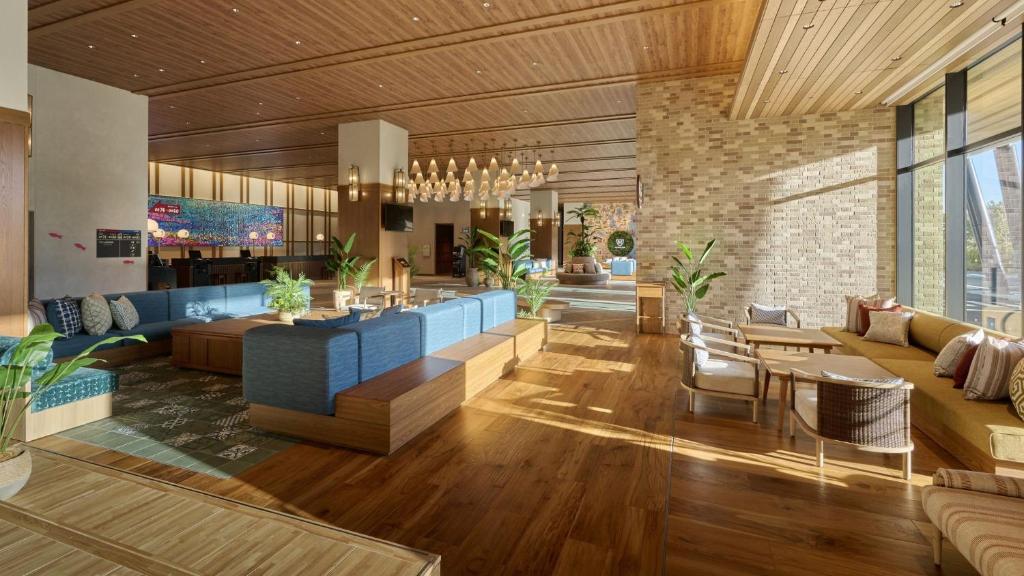 ザ ロイヤルパークホテル 舞浜リゾート 東京ベイ (The Royal Park Hotel Maihama Resort Tokyo Bay)