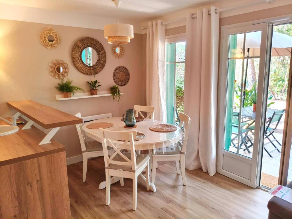 Belle maison avec acces piscine et golf - 2