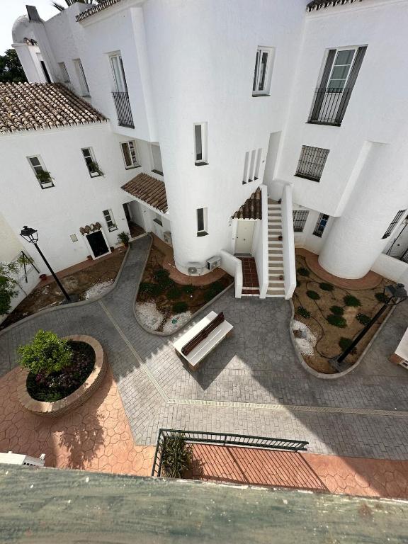 Apartment with Garden & Pool - Next to Golf Course - 4