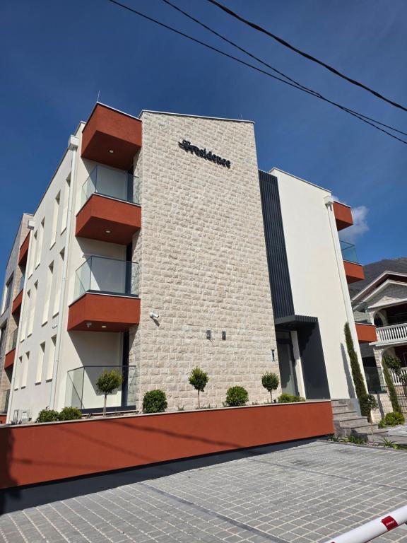 Lux T-residence - 1