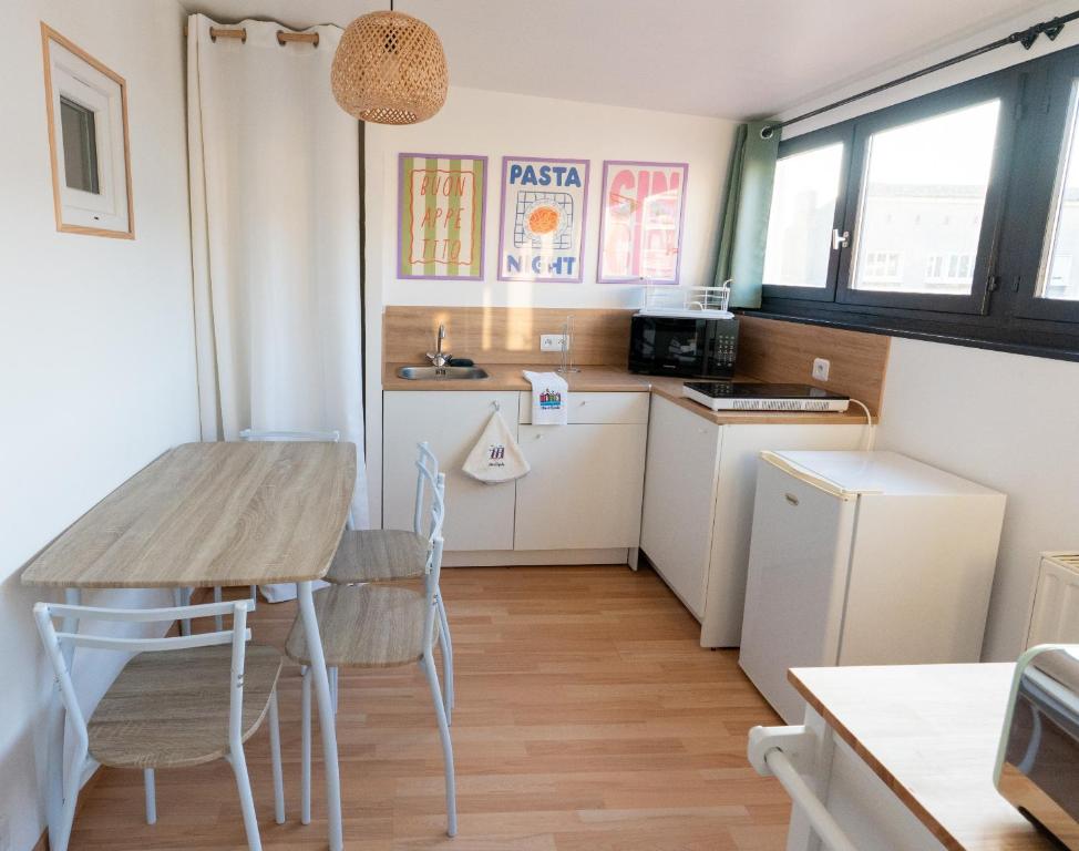 Chez Mona - 3