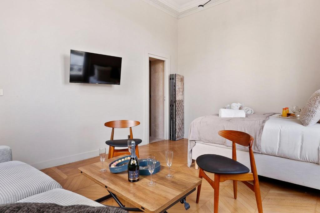 258 Flandrin - Superb Apt with AC - 4 guests - 3