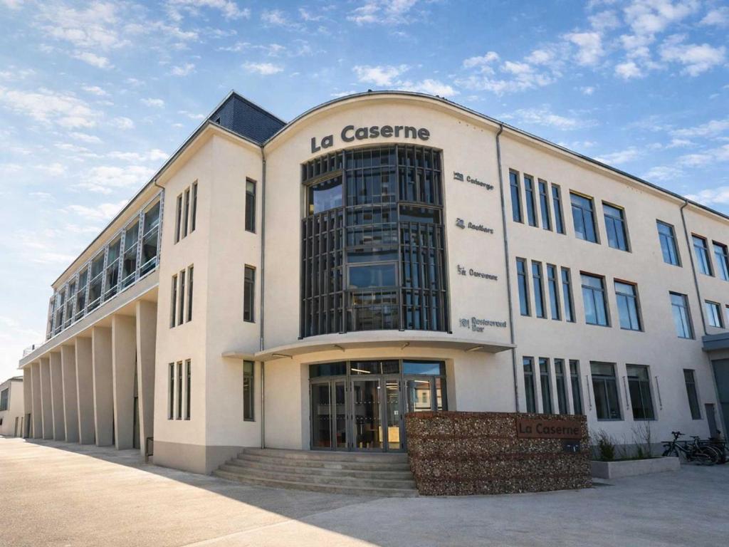HI Poitiers - La Caserne - 1