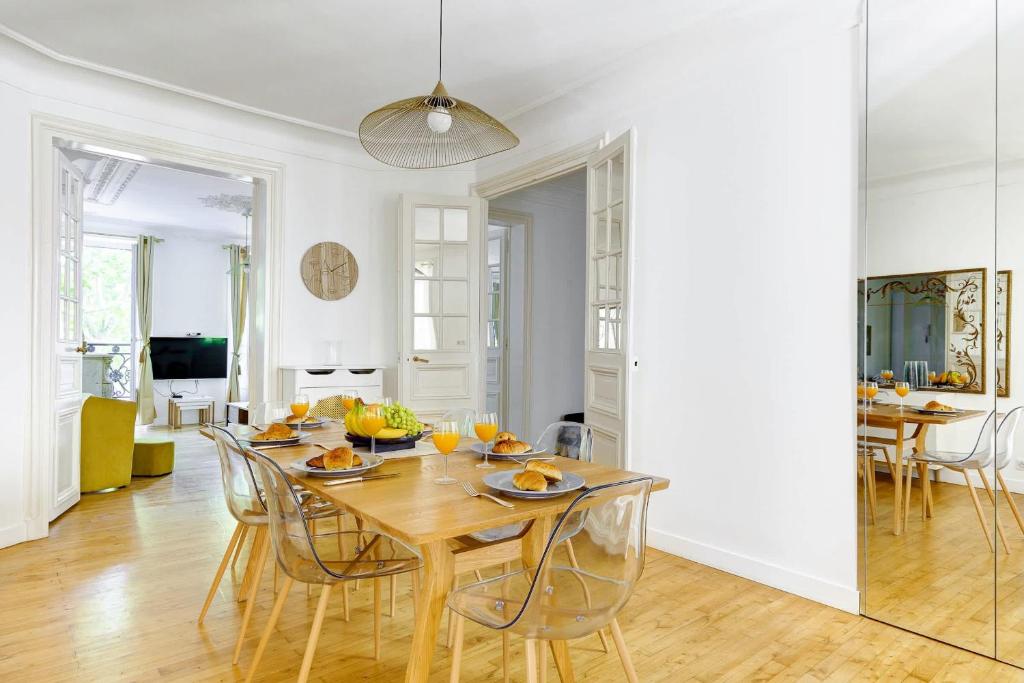 BnBNova - 3BR 2BA - Champs-Élysées & Arc de Triomphe - 4