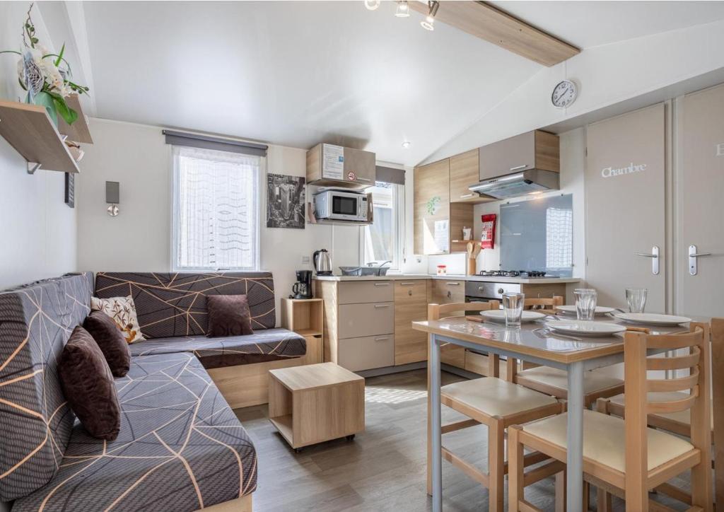 2 Bed - Sleeps 4 - On-Site Activities - Near Beach - 4