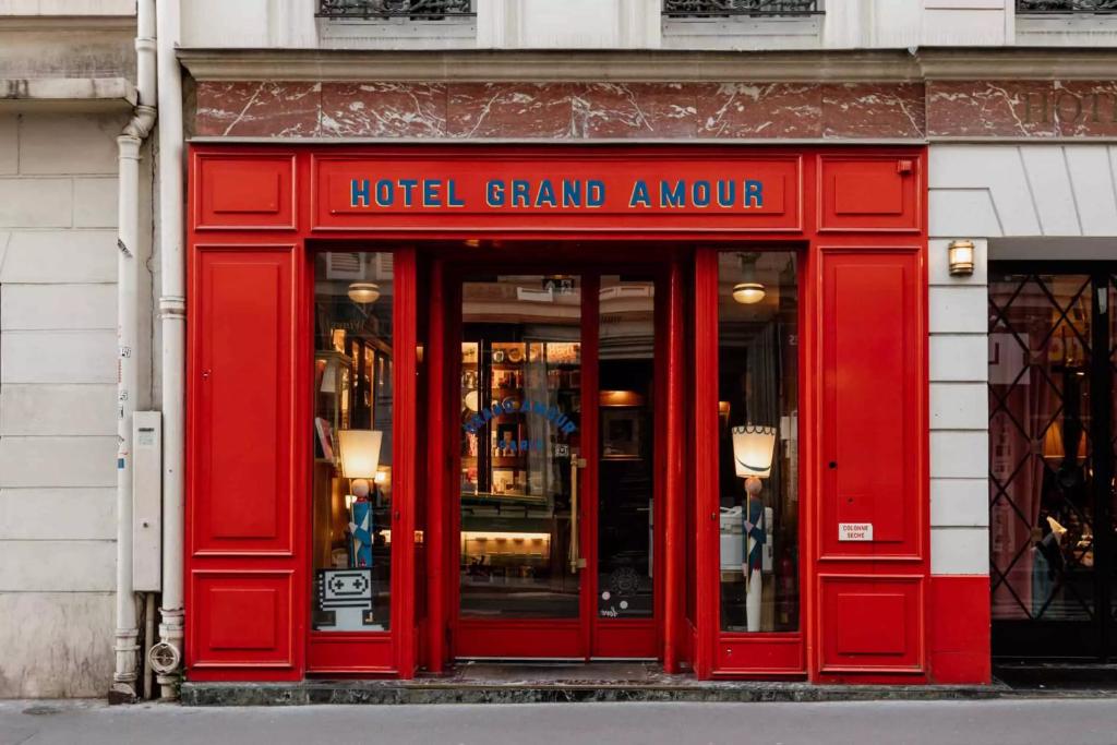 Hôtel Grand Amour - 1