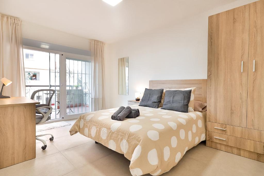 C23 Lovely 4 Bedroom close to Maria Zambrano - 2