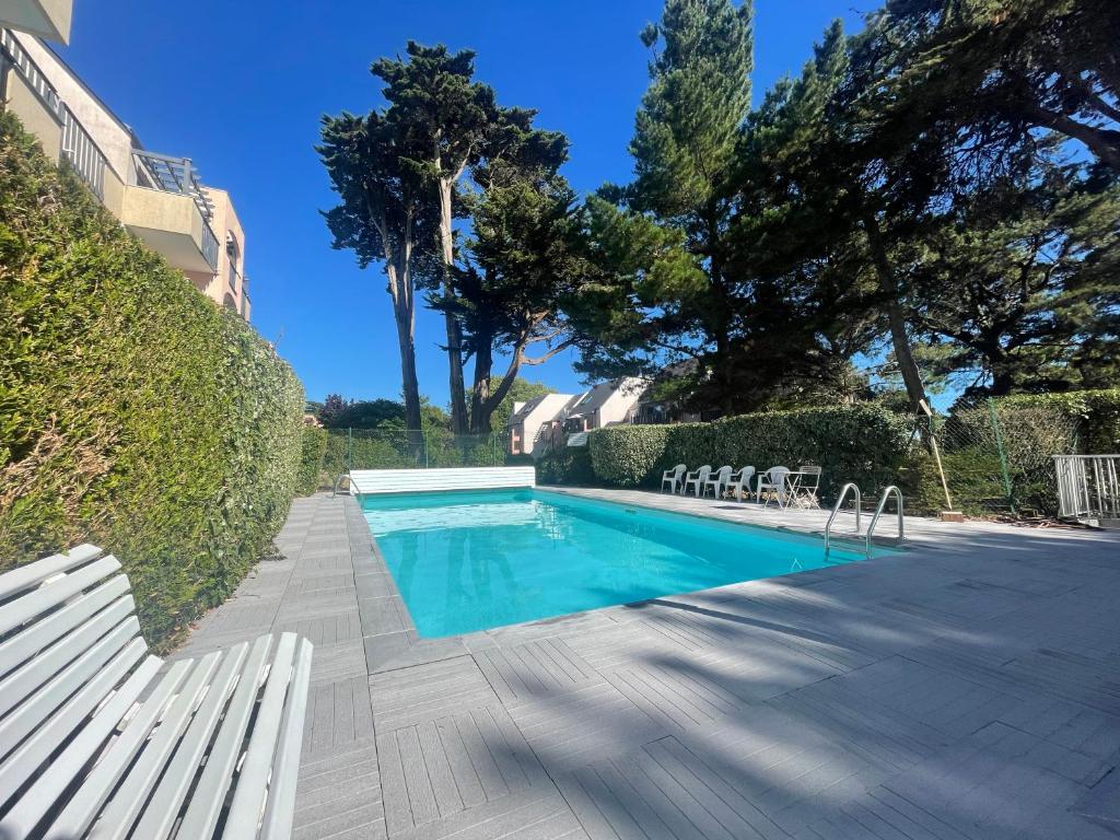 Les Muleaux - Wifi, TV, Piscine de résidence - 2
