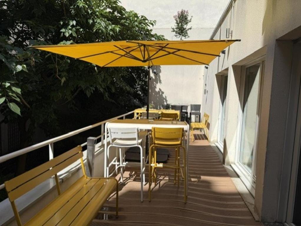 ホリデイ イン パリ モンマルトル ホテル バイ IHG (Holiday Inn Paris Montmartre Hotel By IHG) 眺望
