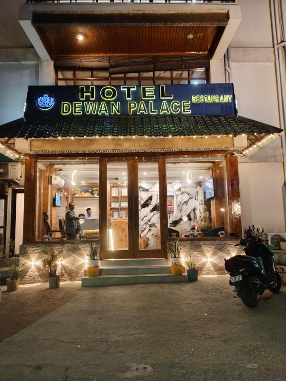 Hotel Dewan Palace