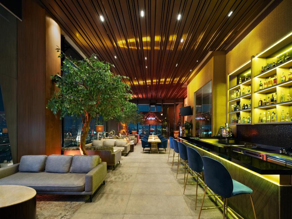 Bar/lounge