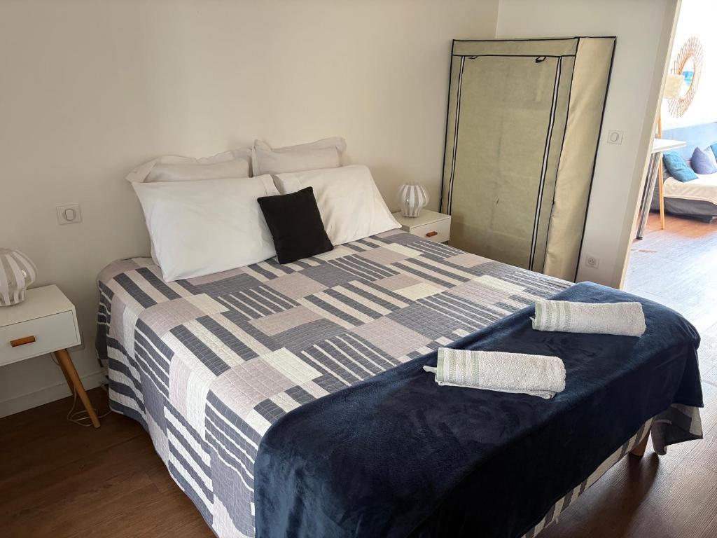Studio cosy centre Pau proche gare lit Queen - 5