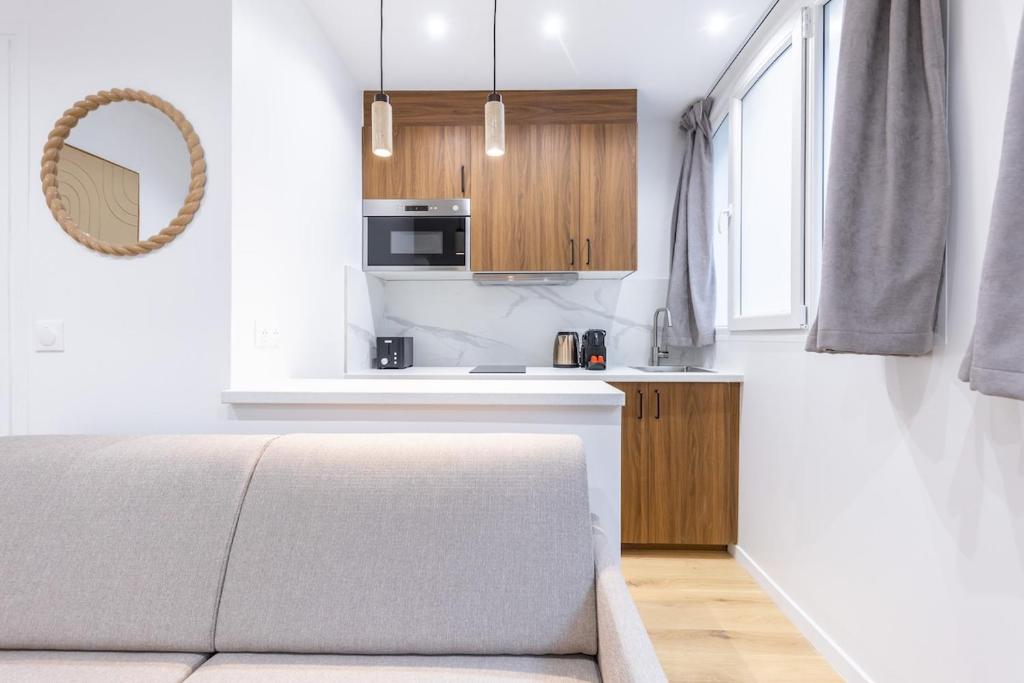 Stylish 4 stars Apartment near Montmartre & Metro - 3