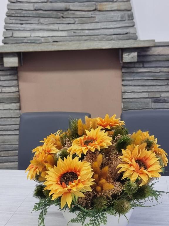 sunflower apartment - 5