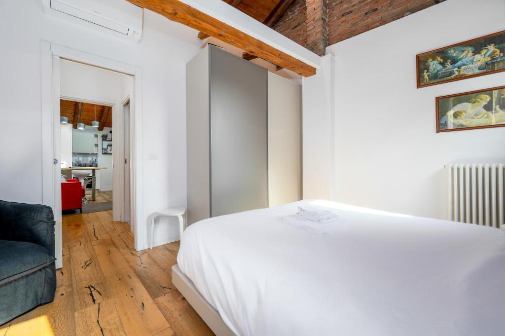 Appartamento Elegante con 2 Camere nel Centro Storico di Bologna - 2
