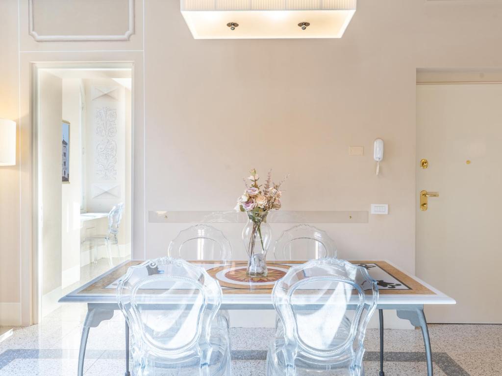 Noble Floor - Panoramic Luxury Apartment - 3