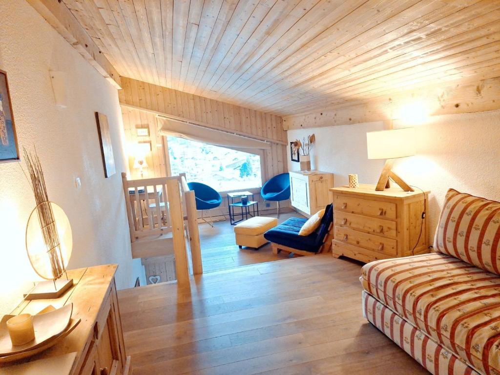Appartement 1 chambre et mezzanine à Megève avec balcon et animaux admis - FR-1-453-57 - 1