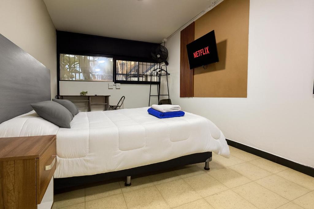 Malibu loft hotel - 4
