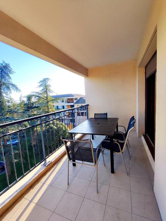 Appartement avec grande terrasse au centre ville d'Uzès - 1