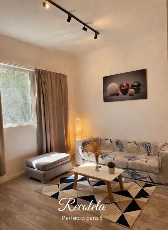 Charming Private House in Recoleta Quiet & Central - 3