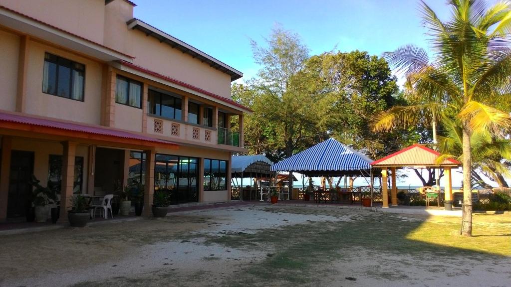 Facilities, Cempaka Beach Resort in Kuantan