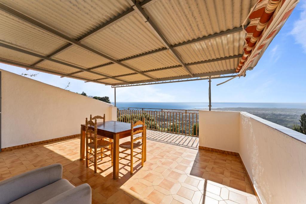 Charming Mijas Pueblo Apartment with Sea View Terrace - 2