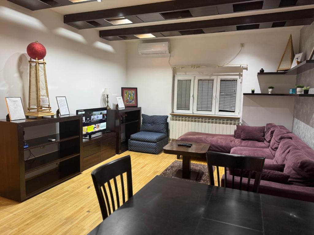 Apartment Central Square - 1