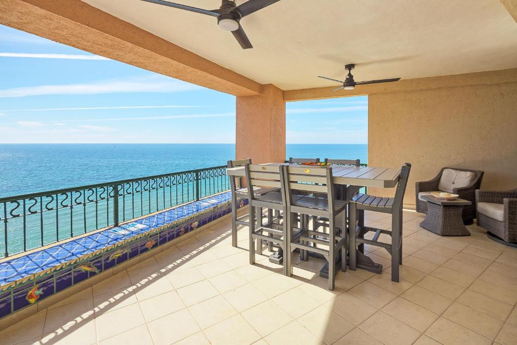3 Bedroom Beachfront at the Sonoran Spa W701 - 1