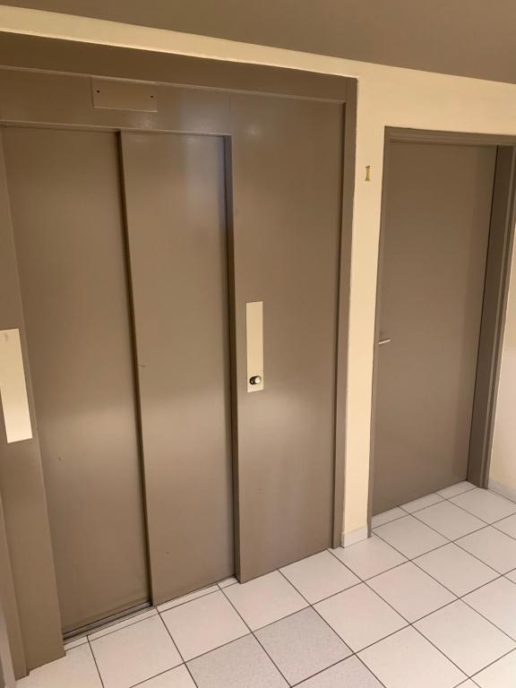 Modern City Center apartment with parking! - 3