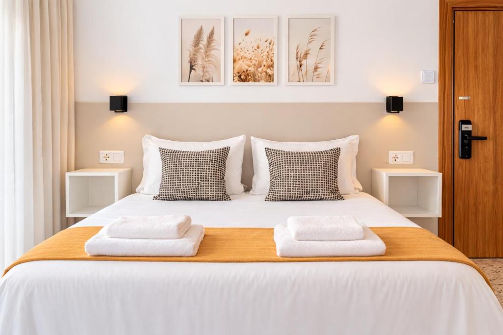 Molí de Mar Hostal - Check-in autónomo 24 h - 1