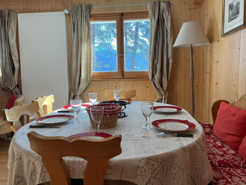 Chalet Privé avec vue imprenable sur les alpes - 2