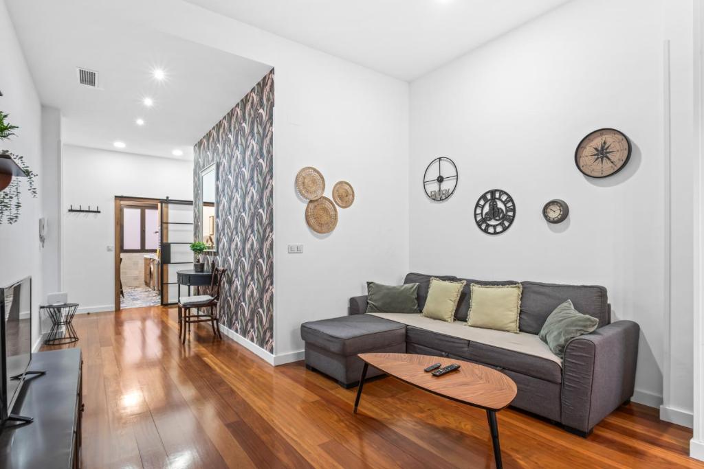 CHARLOT Center Apartment II by SunCastle apartamentos - 5