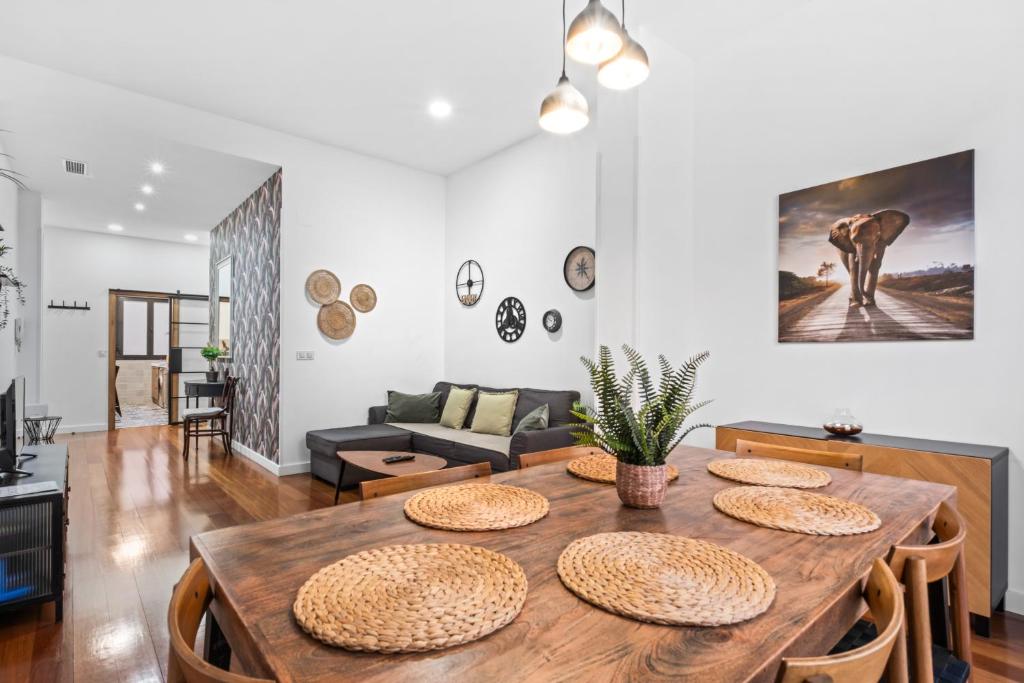 CHARLOT Center Apartment II by SunCastle apartamentos - 4