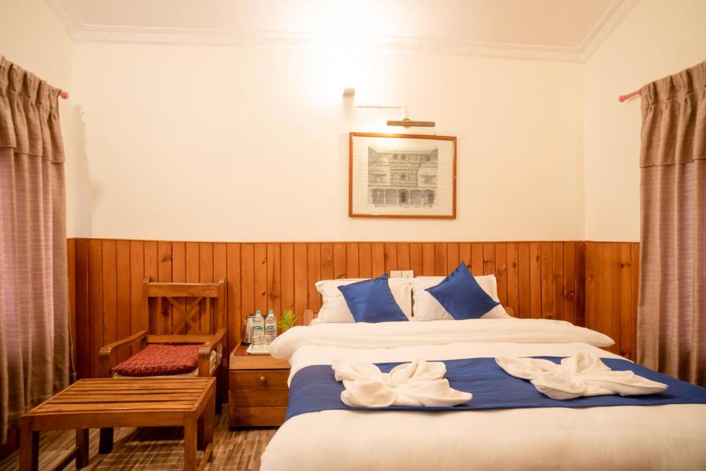 Lazy Lads Backpackers Hostel in Phewa Lake — photo 2